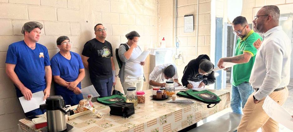 Du Caipira celebra acordo coletivo inédito com Sindicato