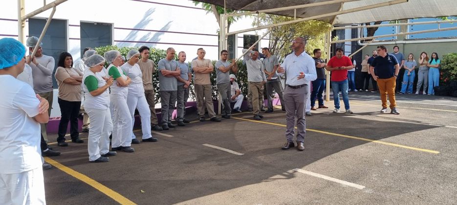 Assembleia na Enova anima trabalhadores